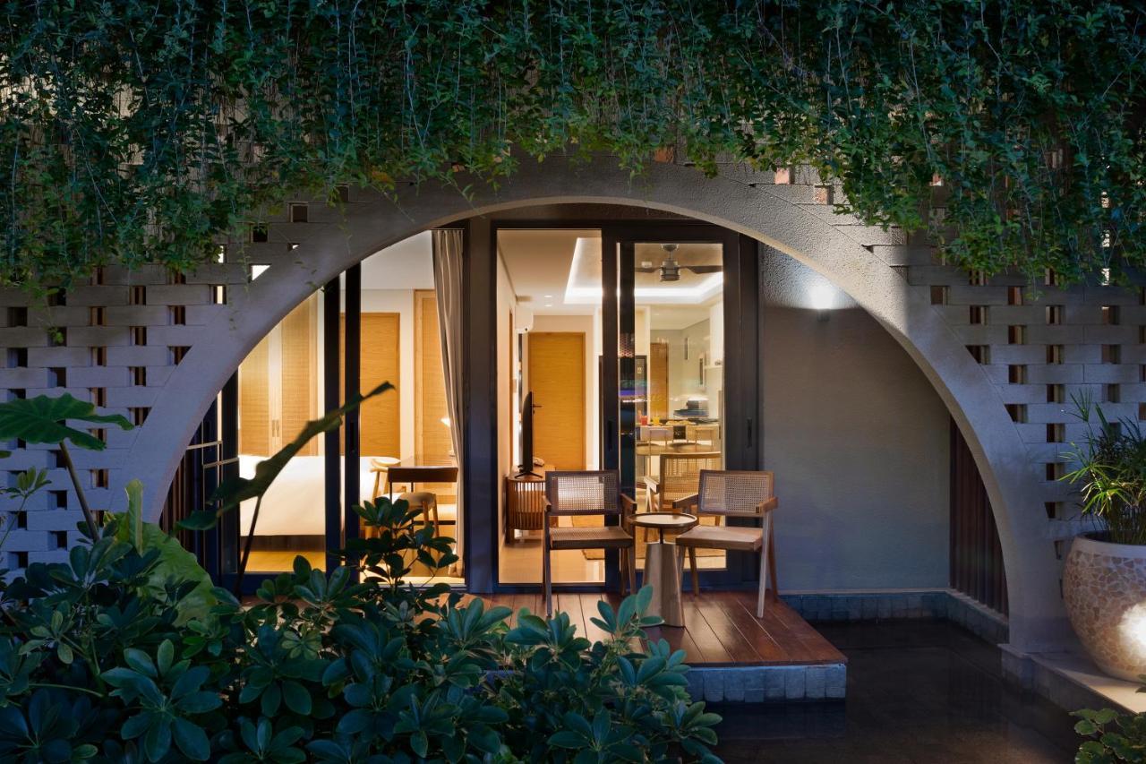 Beachwalk Residence Kuta  Exterior photo