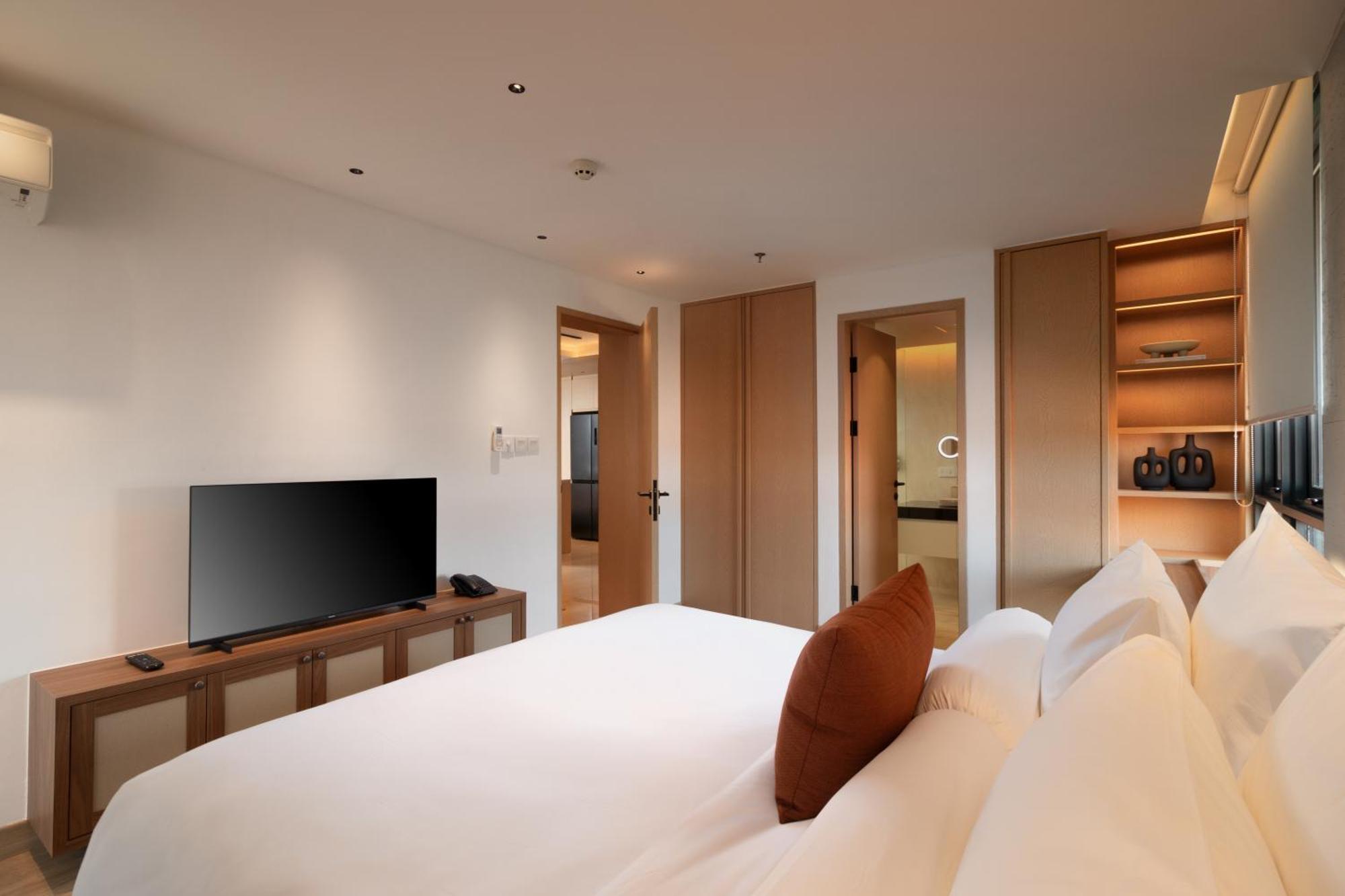 Beachwalk Residence Kuta  Exterior photo